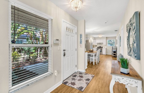 Vamo House | Rita Retreat - Beautiful 2/2 with private pool