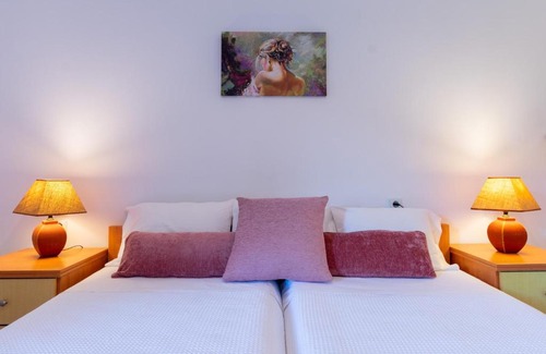 Ano Korakiana Apartment | Rivendell Apartments