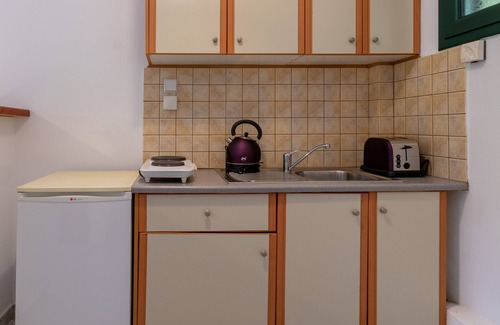 Ano Korakiana House | Rivendell Apartments