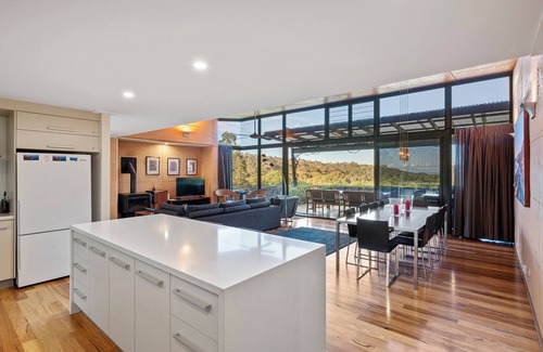 Yallingup House | Rivendell Heights @ Rivendell Winery Estate