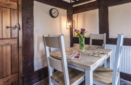 Melverley House | River Cottage, Melverley