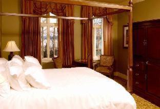 Harbor Town Hotel | River Inn of Harbor Town