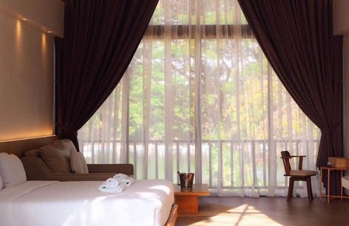 Kanchanaburi Hotel | River Kwai Kiri Resort