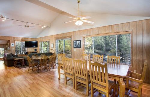 North Wawona House | River Lodge