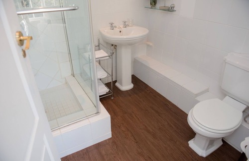 Stellenbosch Central House | River Manor Boutique Hotel