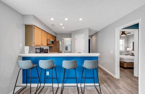 Carolina Forest Apartment | River Oaks Stylish Condo w/Golf Course View, Pool & Tennis