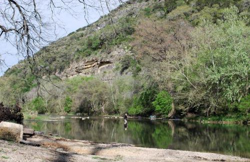 New Braunfels House | River Road Villas #2