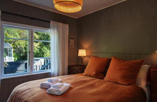 Nelson House | River Walk Cottage