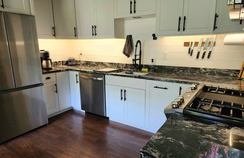 Del Rio Ski Chalet | River Zen Retreat in the Smoky Mountains