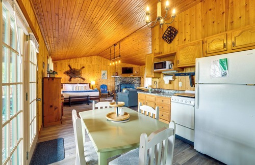 Berryville Cabin | Riverfront Berryville Retreat w/Fire Pit & BBQ!