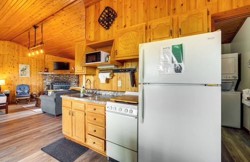 Berryville Cabin | Riverfront Berryville Retreat w/Fire Pit & BBQ!