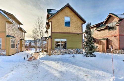 Granby House | Riverfront Cabin, 4 Mi to Granby Ranch