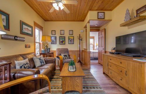 Granby House | Riverfront Cabin, 4 Mi to Granby Ranch