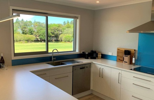 Ruakaka House | Riverfront gem in Ruakaka