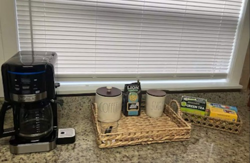 Northside House | Riverfront House With Breathtaking Views, Grill, King Bed, Near Jaguars Stadium!