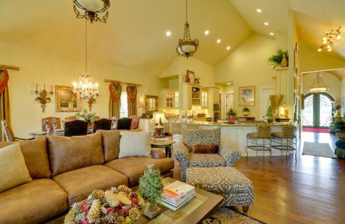 Mountain Home House | Riverfront Mountain Home quarter Mi to Boat Launch