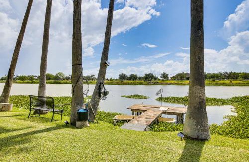 Sebastian Apartment | Riverfront Oasis with Private Deck in Los Fresnos!