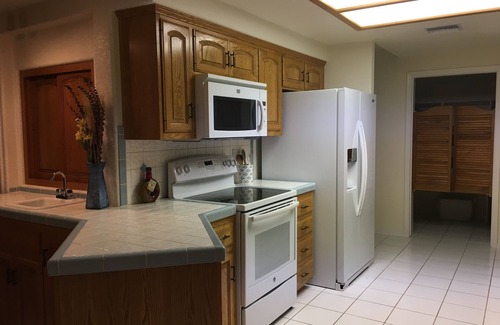 Bullhead City House | Riverfront with private beach and newly refurbished dock