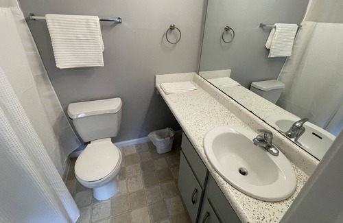 Osage Condo | Riverside Condo close to WVU Stadium