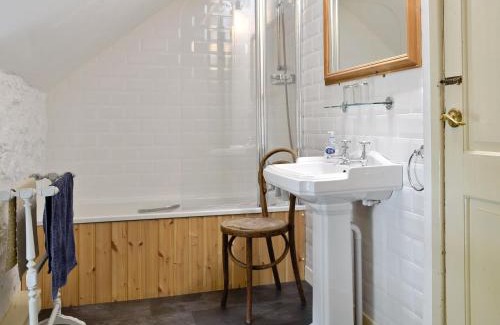 Gwynedd- Snowdonia House | Riverside Cottage
