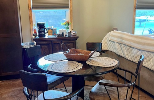 Bouvet Island Cottage | Riverside Escape: Charming 2-BR Cottage on the Watauga River in Johnson City