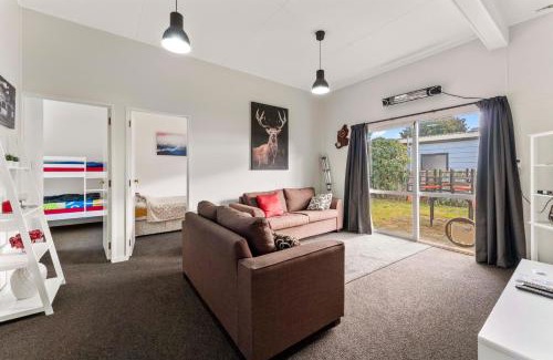 Turangi House | Riverside Haven - Turangi Holiday Home
