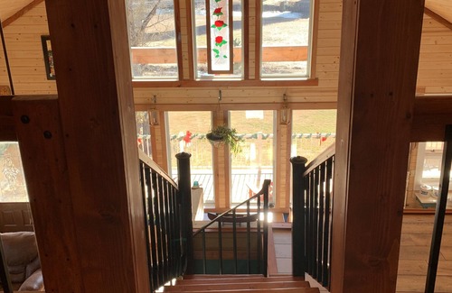 Ozark House | Riverside Inn on the Finley with a hot tub & more!