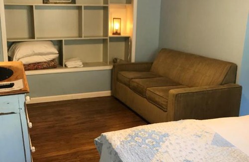 Chimney Rock Hotel | Riverside Lodge at Chimney Rock