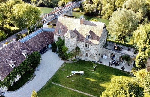 Marnay-sur-Seine House | Riverside monastery: 1 bedroom appt, garden. Champagne region, 100km from Paris