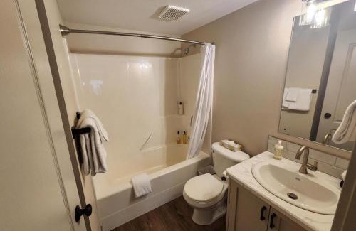 East Kootenay Apartment | Riverside Way by Fernie Lodging Company