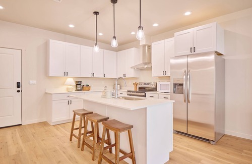 Cashmere Condo | Riverwalk Suites, #210 Your Riverside Retreat!