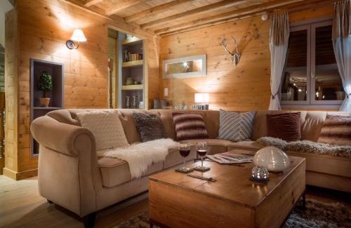 Montriond Ski Chalet | Riverwood Lodge