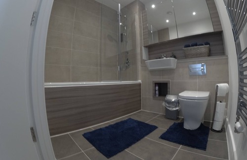 South Hornchurch Apartment | RM13 x Weekly | Monthly Discount