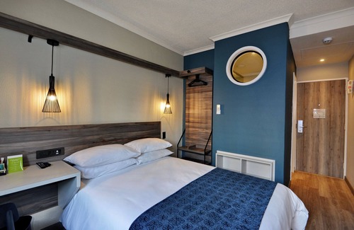 Durban Central Business District Hotel | Road Lodge Durban