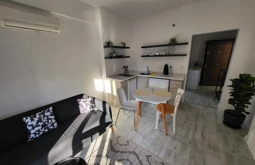 Huescar Apartment | RobertoHome