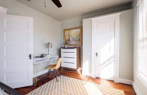 Columbus House | Robin's Egg, Private Downtown, Pet-Friendly Gem