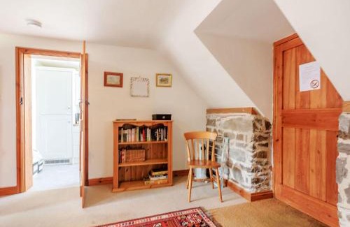 Strefford House | Robin's Nest