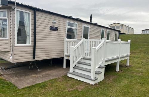Southerness Resort | Robinson retreats beautiful caravan with sea views pet friendly