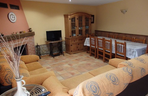 Carcastillo Cottage | Roblan House