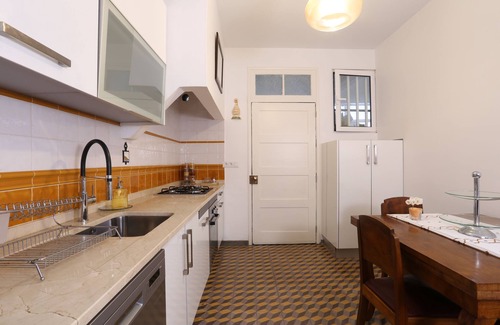 Santa Maria Maior Apartment | Rochinha Cozy Home