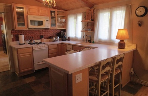 Prescott House | Rock House - Prescott Cabin Rentals