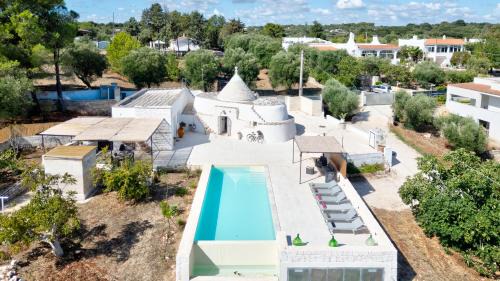 Ostuni Villa | Rock'n'Trullo 4 bedroom privatepool by TripOstuni