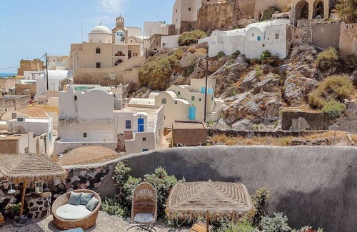 Emporio Villa | Rock Villas Complex 5BR Cave Villa w/Pool, Hot Tub & Castle View