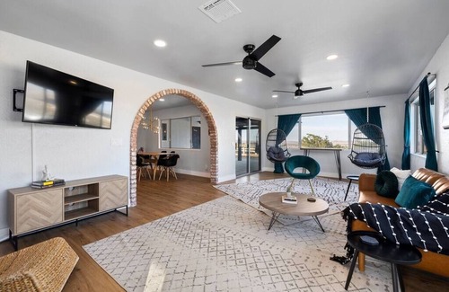 Panorama Heights House | Rockbound Ridge Joshua Tree Gem