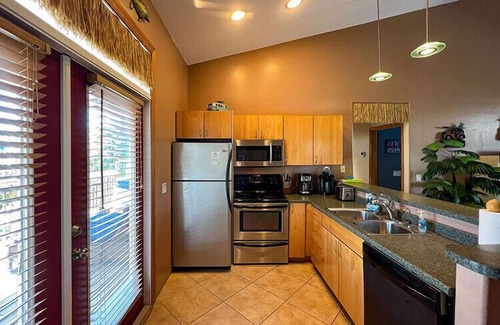 North Captiva House | Rockstar Beach House North Captiva Island, 25’ boat slip, NCIC pools, golf cart