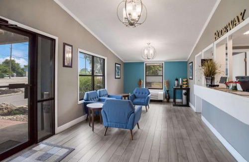 Carlisle Hotel | Rodeway Inn Carlisle North