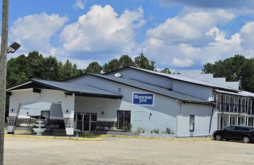 Hattiesburg Hotel | Rodeway Inn Hattiesburg North