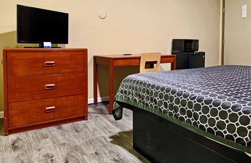 Southeastern Sacramento Hotel | Rodeway Inn Sacramento - University Area