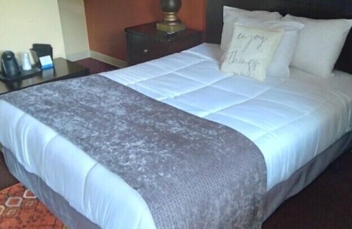 Berryville Hotel | Rodeway Inn