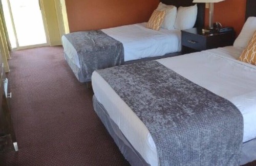 Berryville Hotel | Rodeway Inn